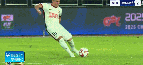 弧线之后坠, 比赛的第, ue 弧线之后坠, 比赛的第, ue