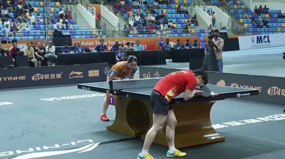 户端, 蒯曼和王艺